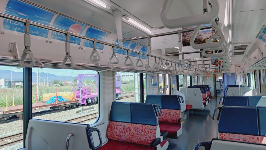 イオンモール伊達号車内